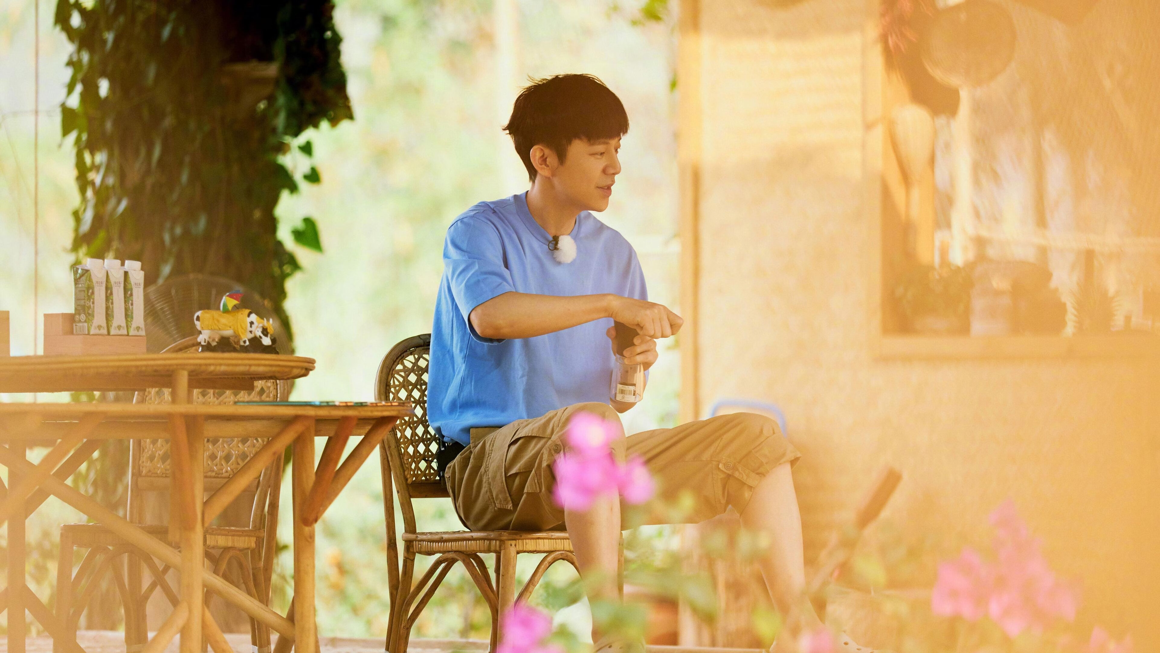 开云官网首页-_新技术亮相：无人机全景直播高效呈现比赛_，无人机拍摄直播